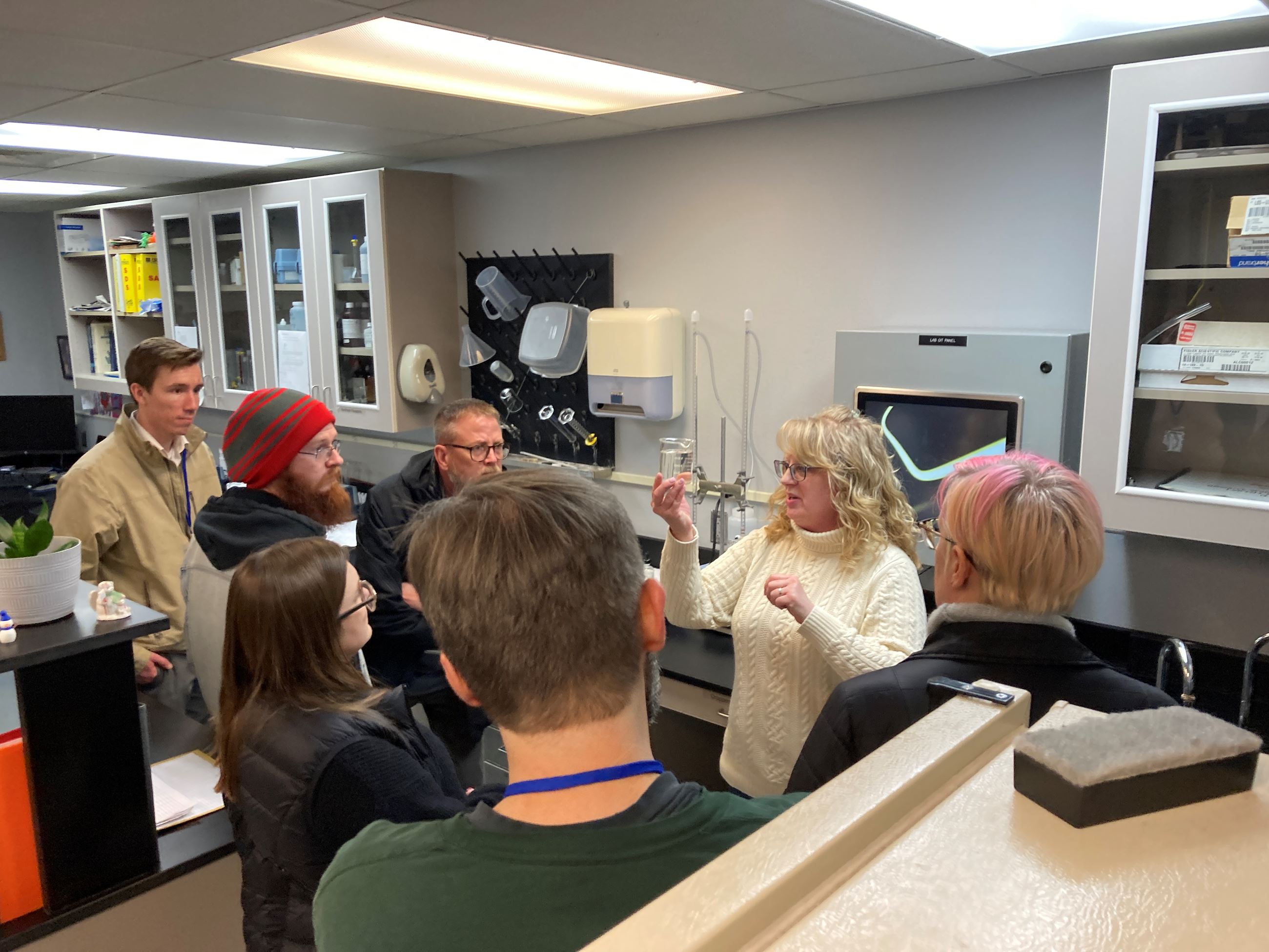 Citizen Academy tours the chemistry lab in the water treatment plant. 